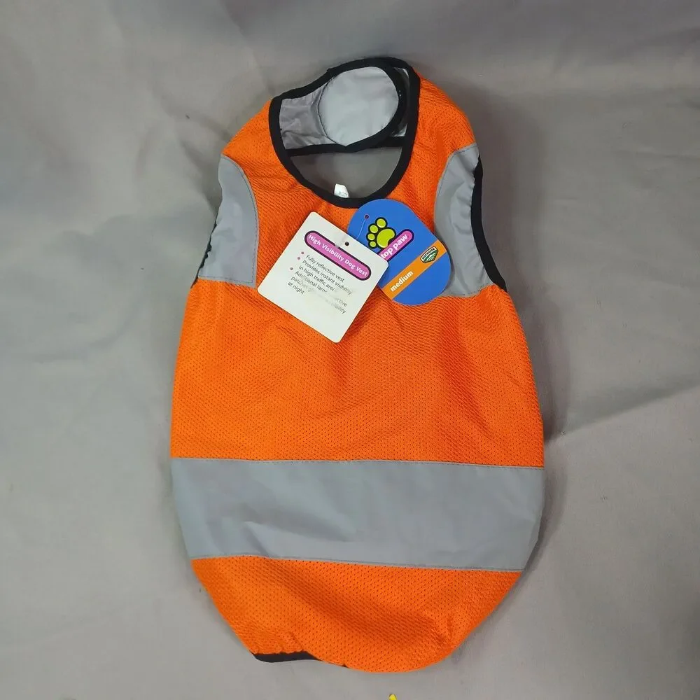Dog Outdoor Reflective Vest Size M New with Tags